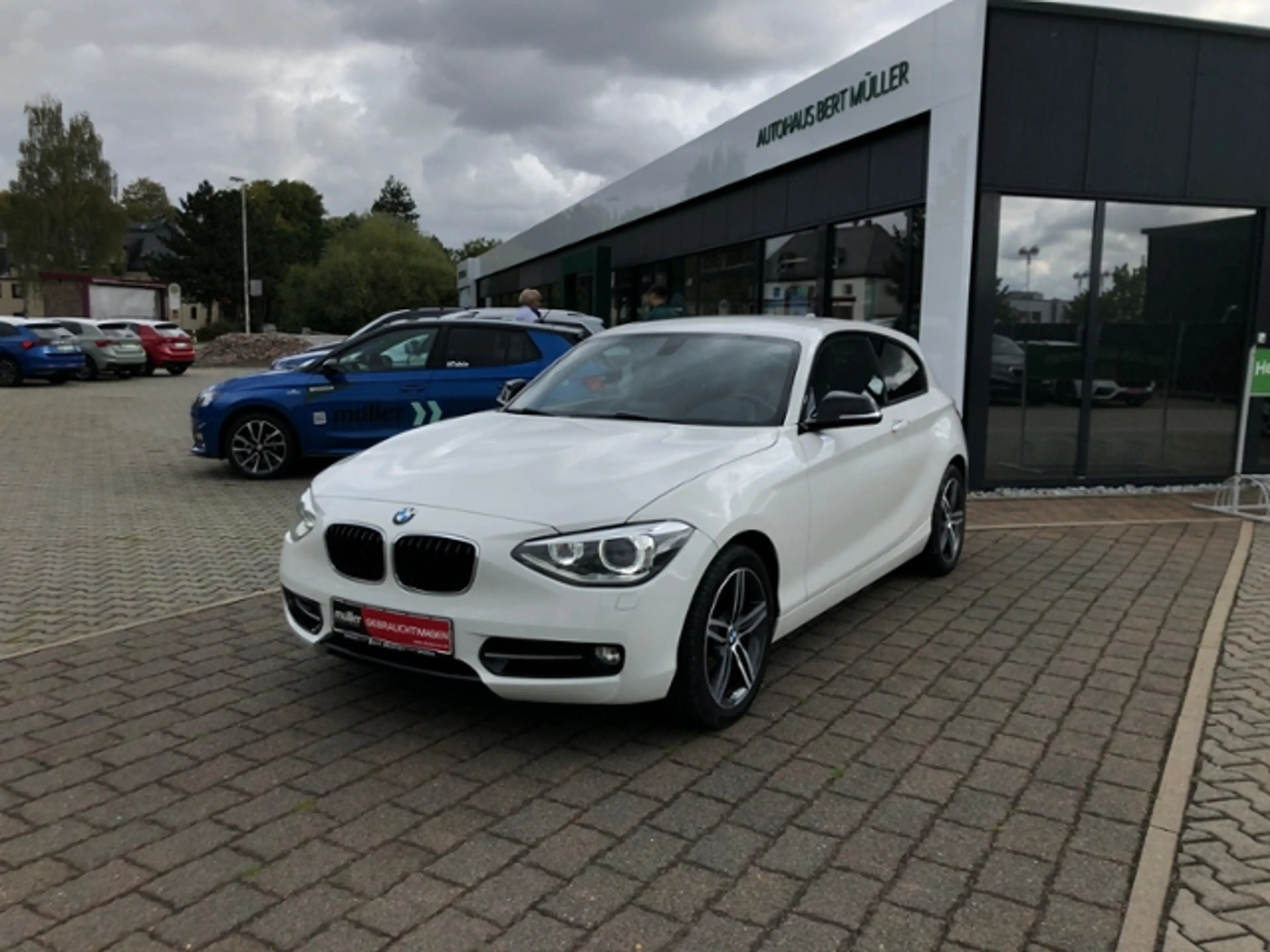 BMW 116 i BiXenon Bluetooth SHZ PDC — photo 2