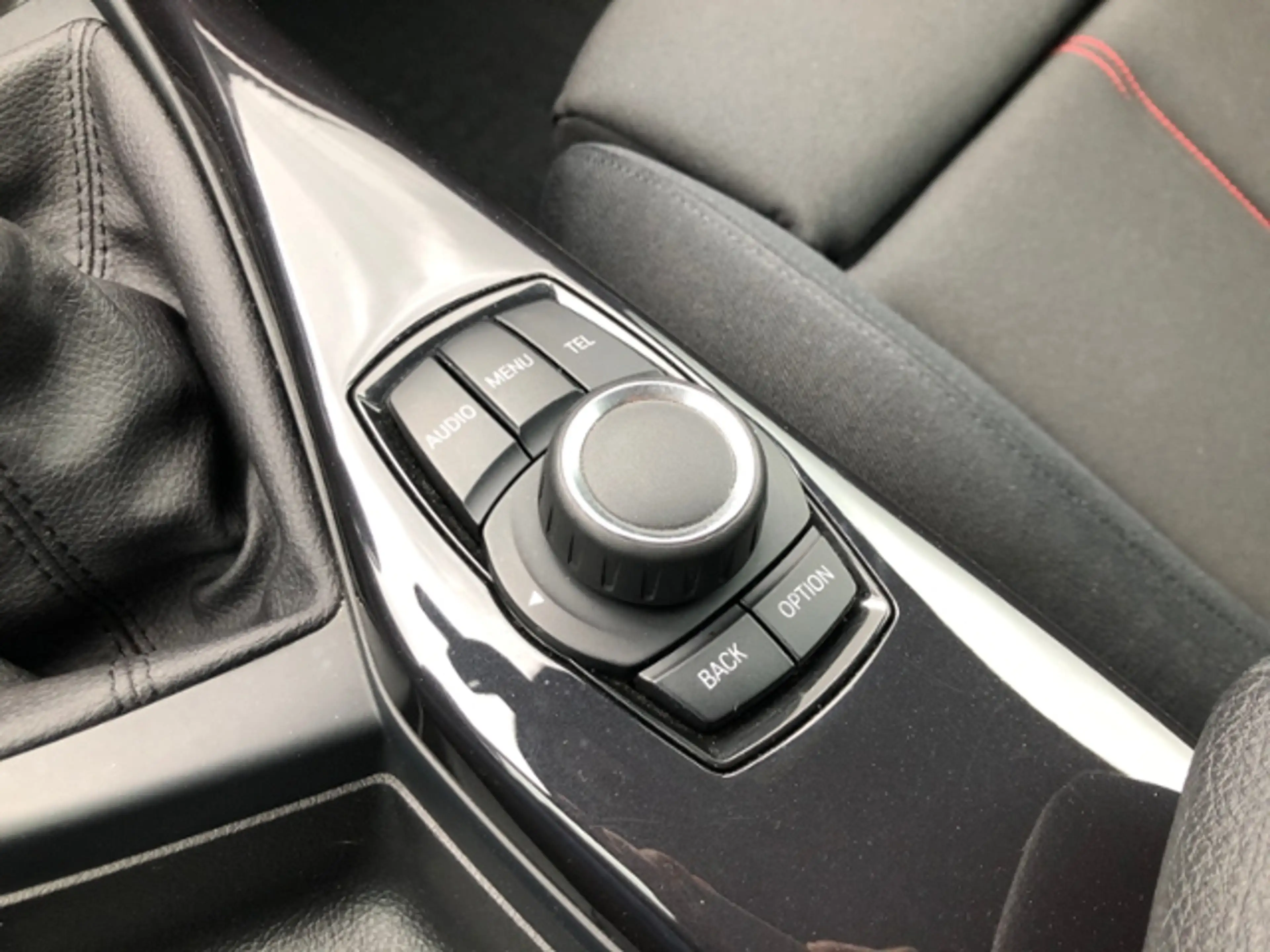 BMW 116 i BiXenon Bluetooth SHZ PDC — photo 13