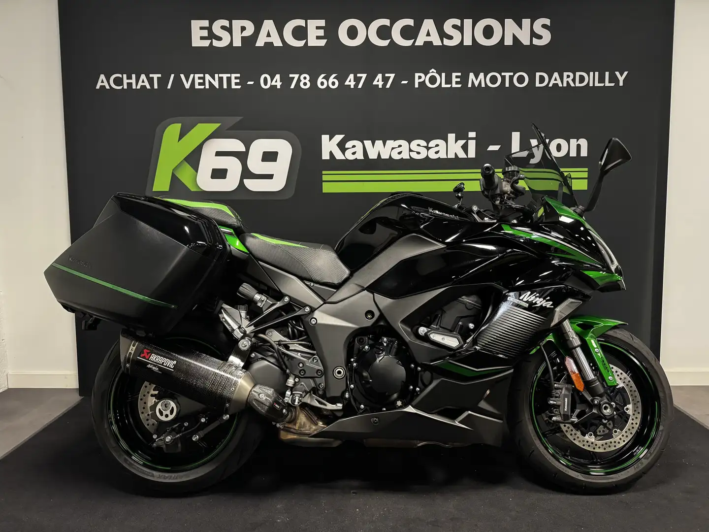 Kawasaki Ninja 1000SX - 1