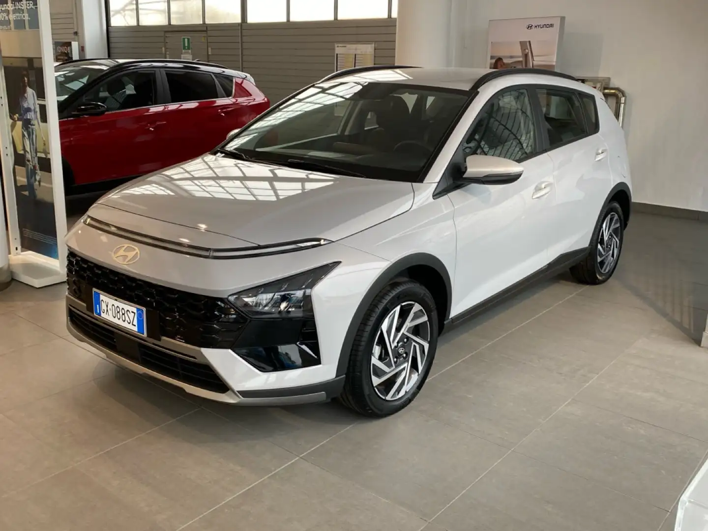 Hyundai BAYON Bayon 1.2 MPI MT XLine Argento - 1