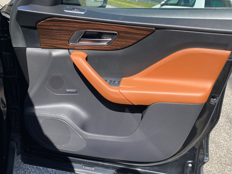 Jaguar F-Pace F-PACE Portfolio AWD*KEYLESS*MEMORY*LEDER — photo 7