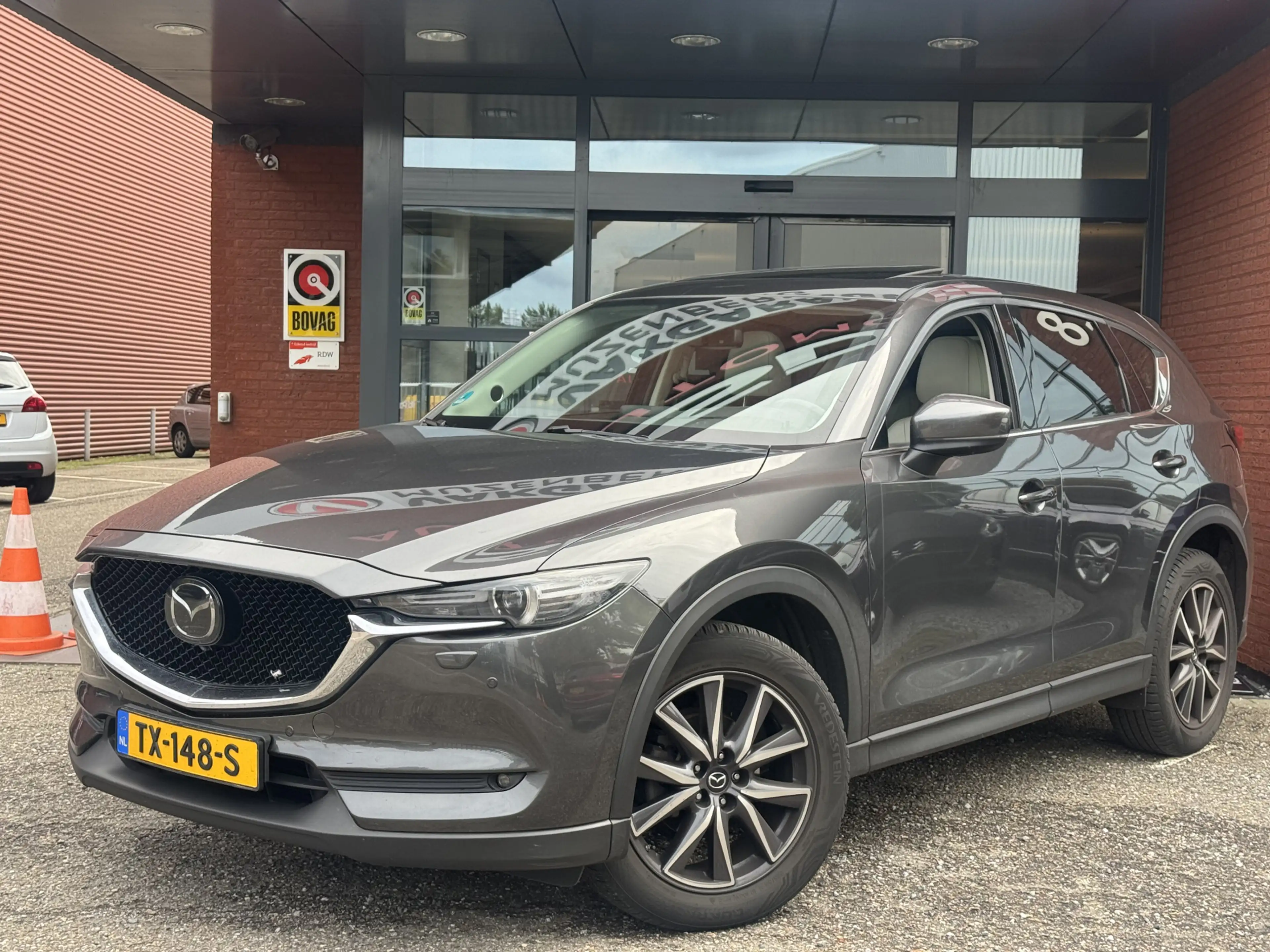 Mazda CX-5 2.5 SkyActiv-G 194 GT-M // NAVI // BOSE AUDIO // S — photo 2
