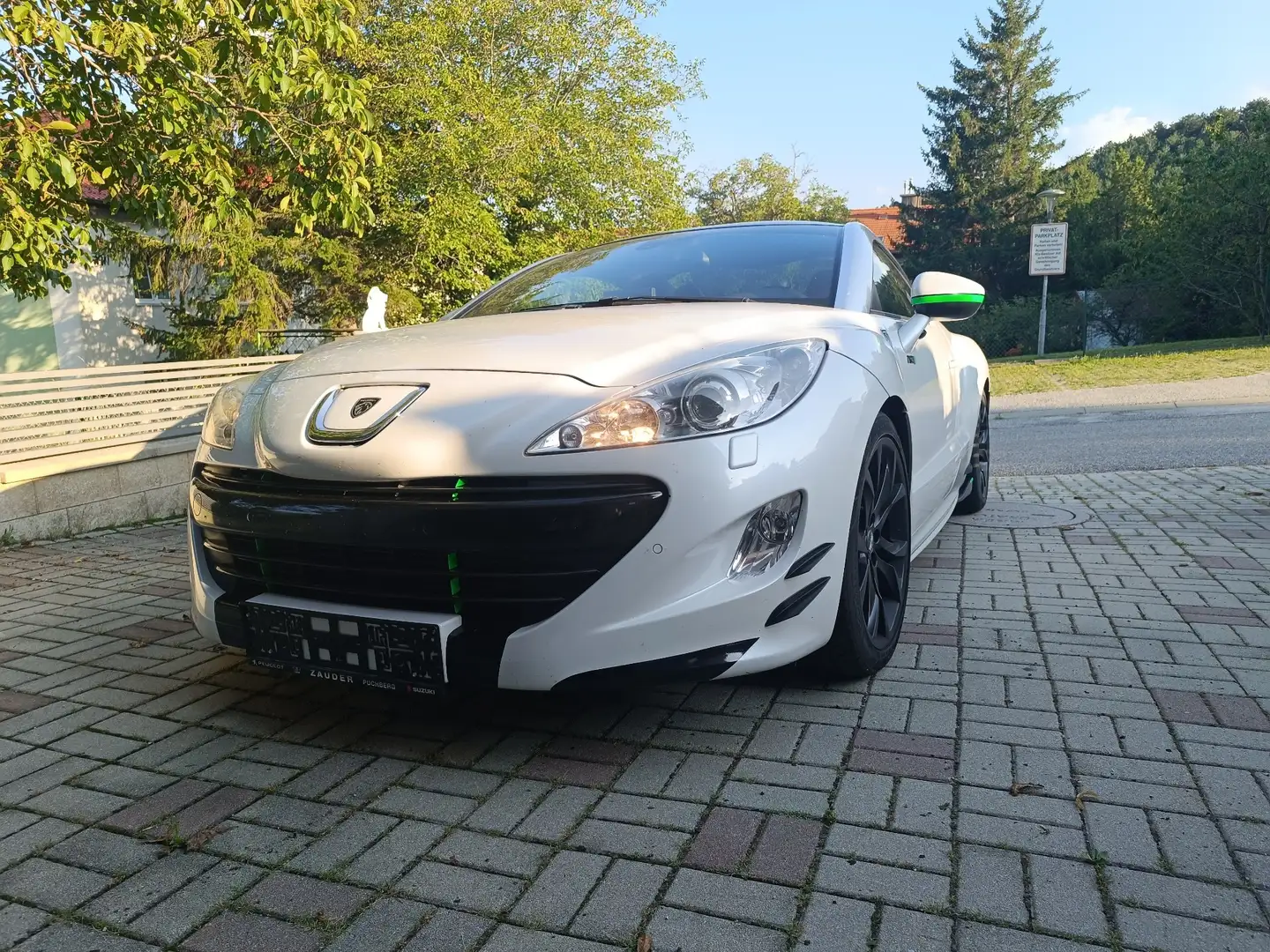 Peugeot RCZ 1.6 200 THP Weiß - 1