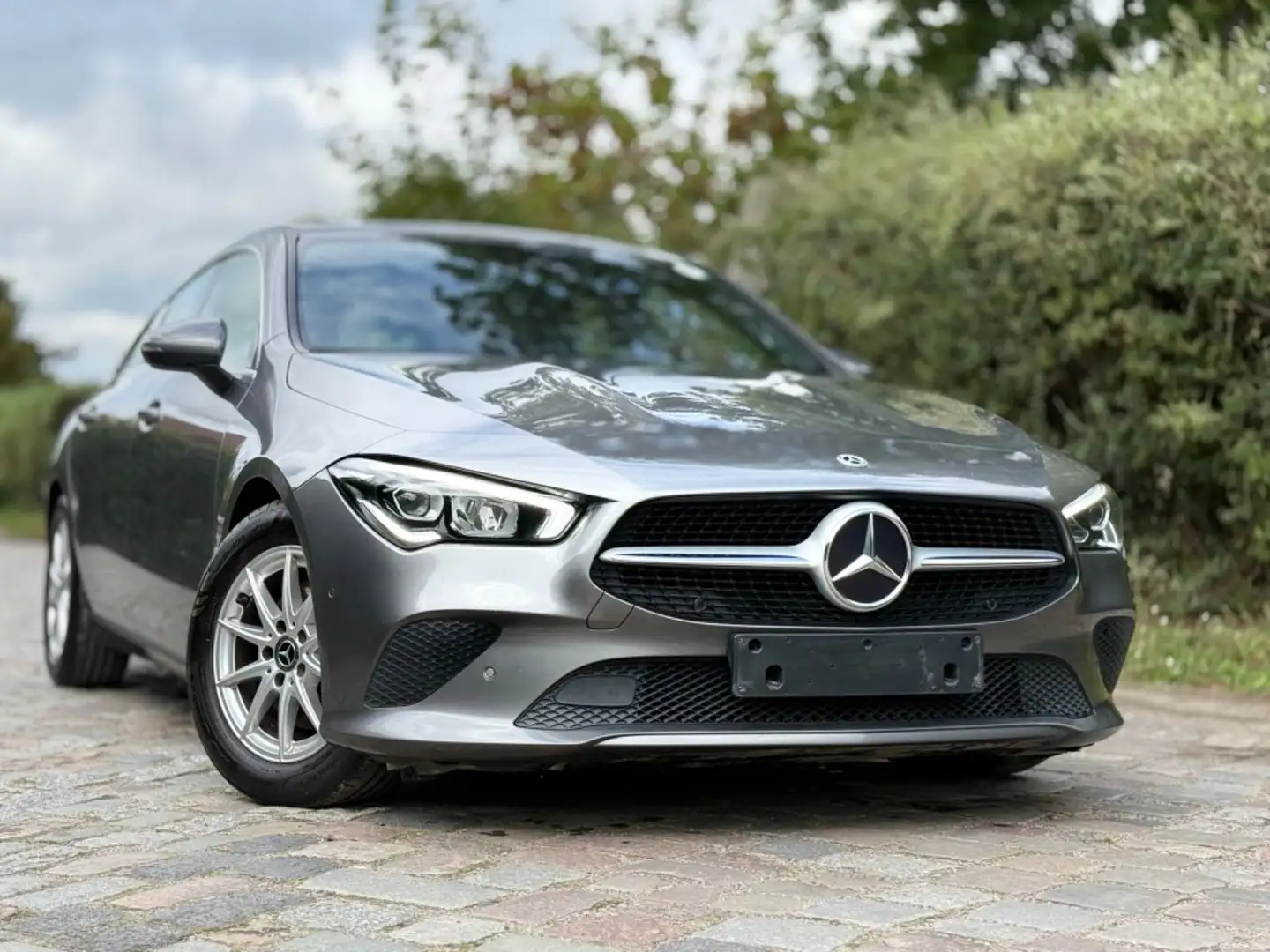 Mercedes-Benz CLA 180 CLA -Klasse Shooting Brake CLA 180 d Gris - 1