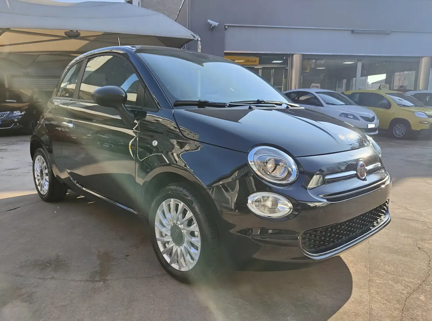 Fiat 500 1.0 Hybrid Nero - 1