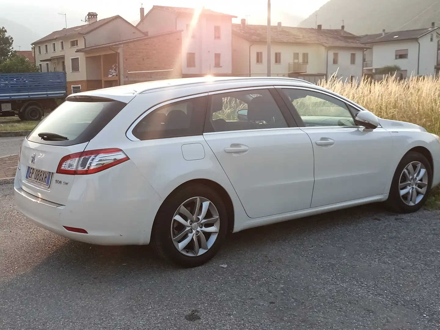 Peugeot 508 508 SW SW 2.0 hdi 16v Allure Ciel 163cv auto Bianco - 2