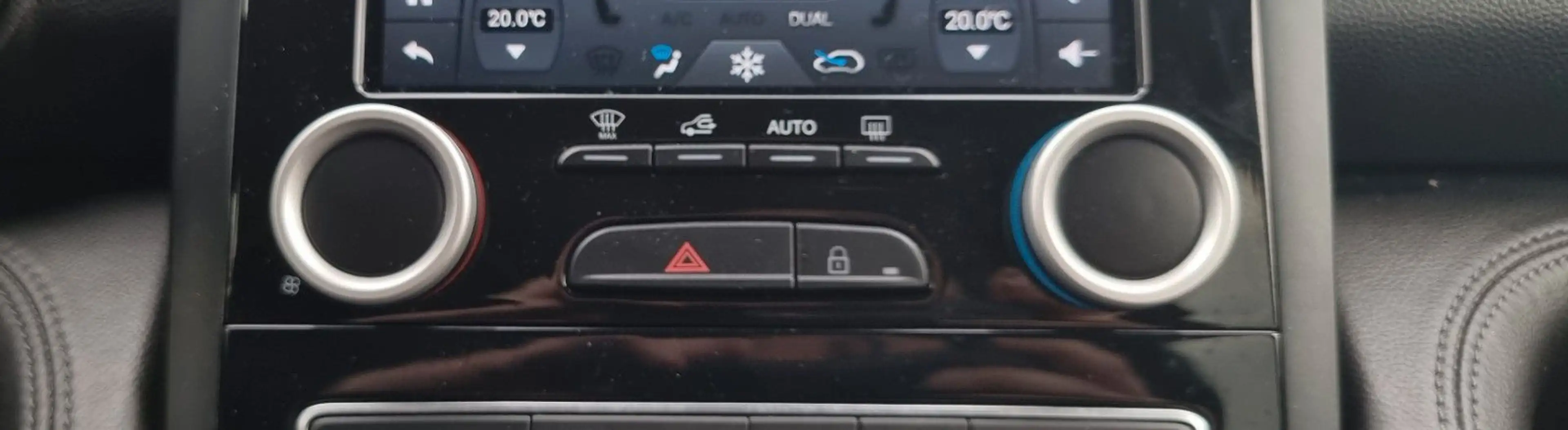 Renault Koleos Intens 4x4 -SPURHALTE-LEDER-GARANTIE- — photo 24