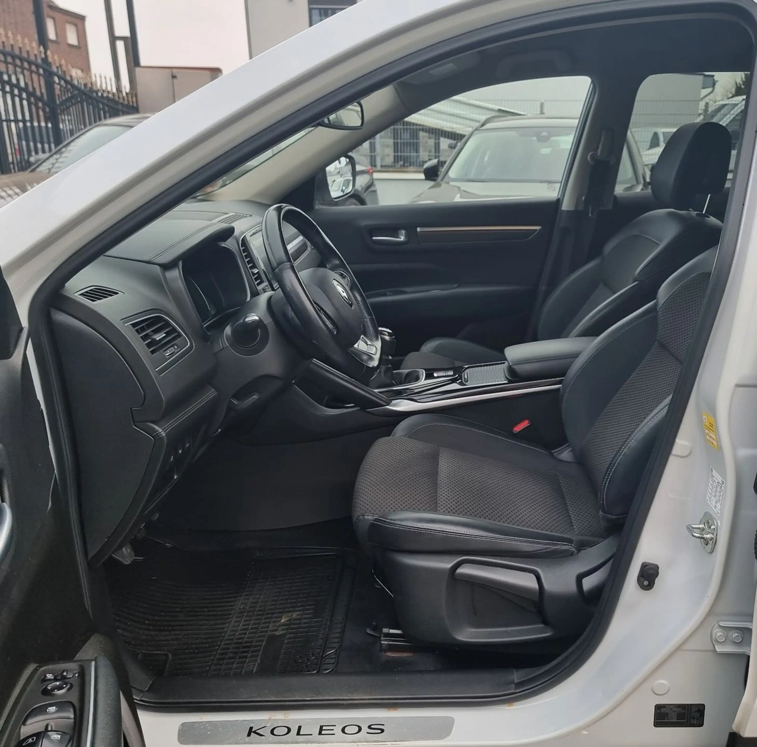 Renault Koleos Intens 4x4 -SPURHALTE-LEDER-GARANTIE- — photo 13