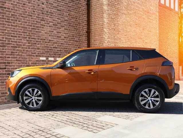 Peugeot 2008 view 3