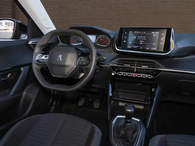 Peugeot 2008 view 8