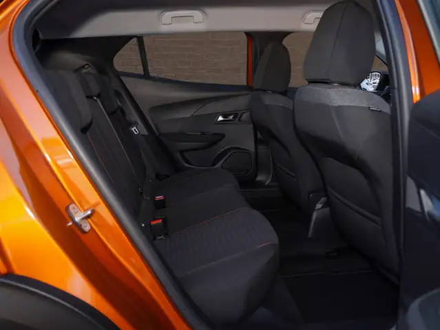 Peugeot 2008 view 7