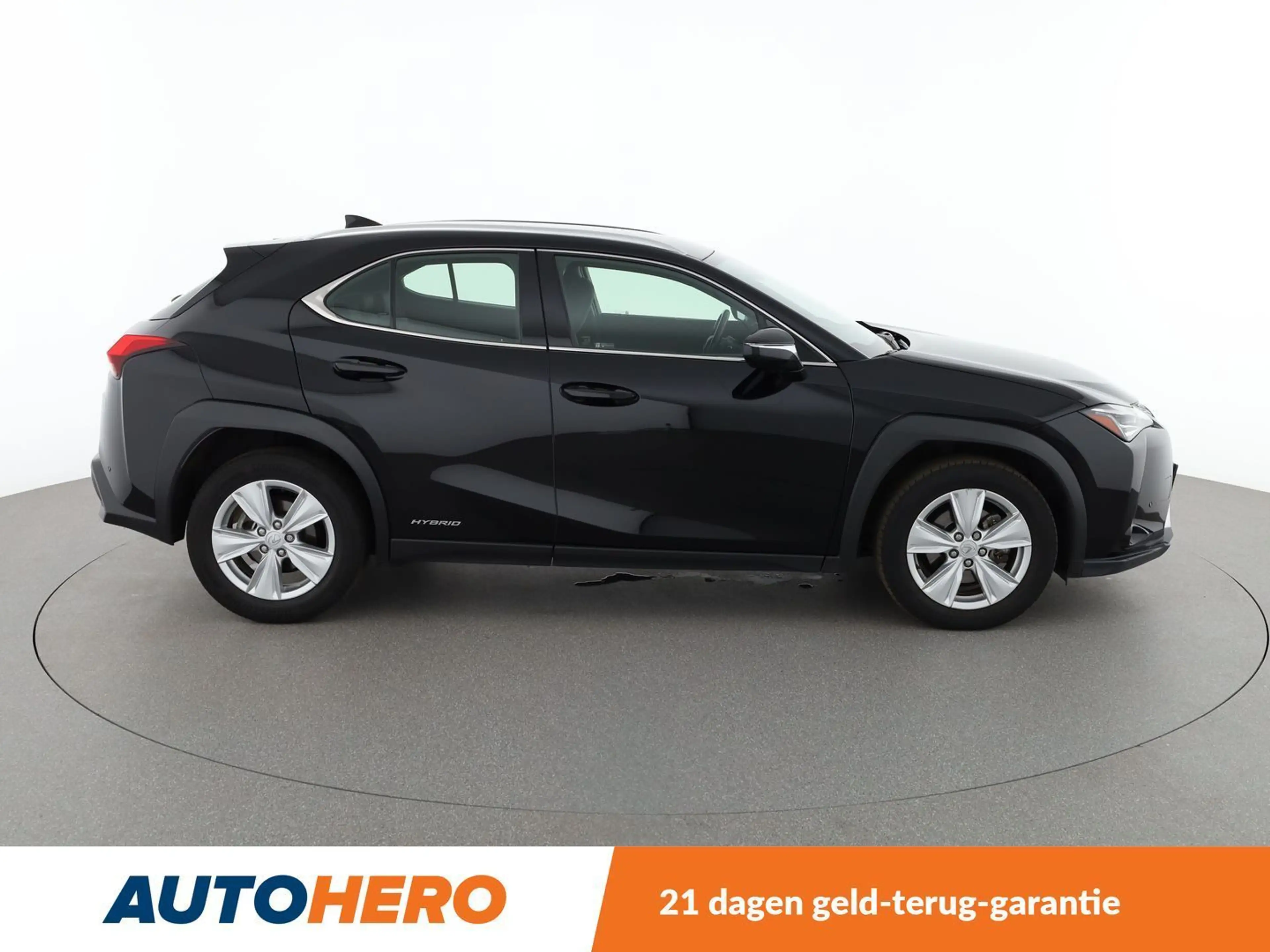 Lexus UX 250h UX 250h Pack Business Plus — photo 7