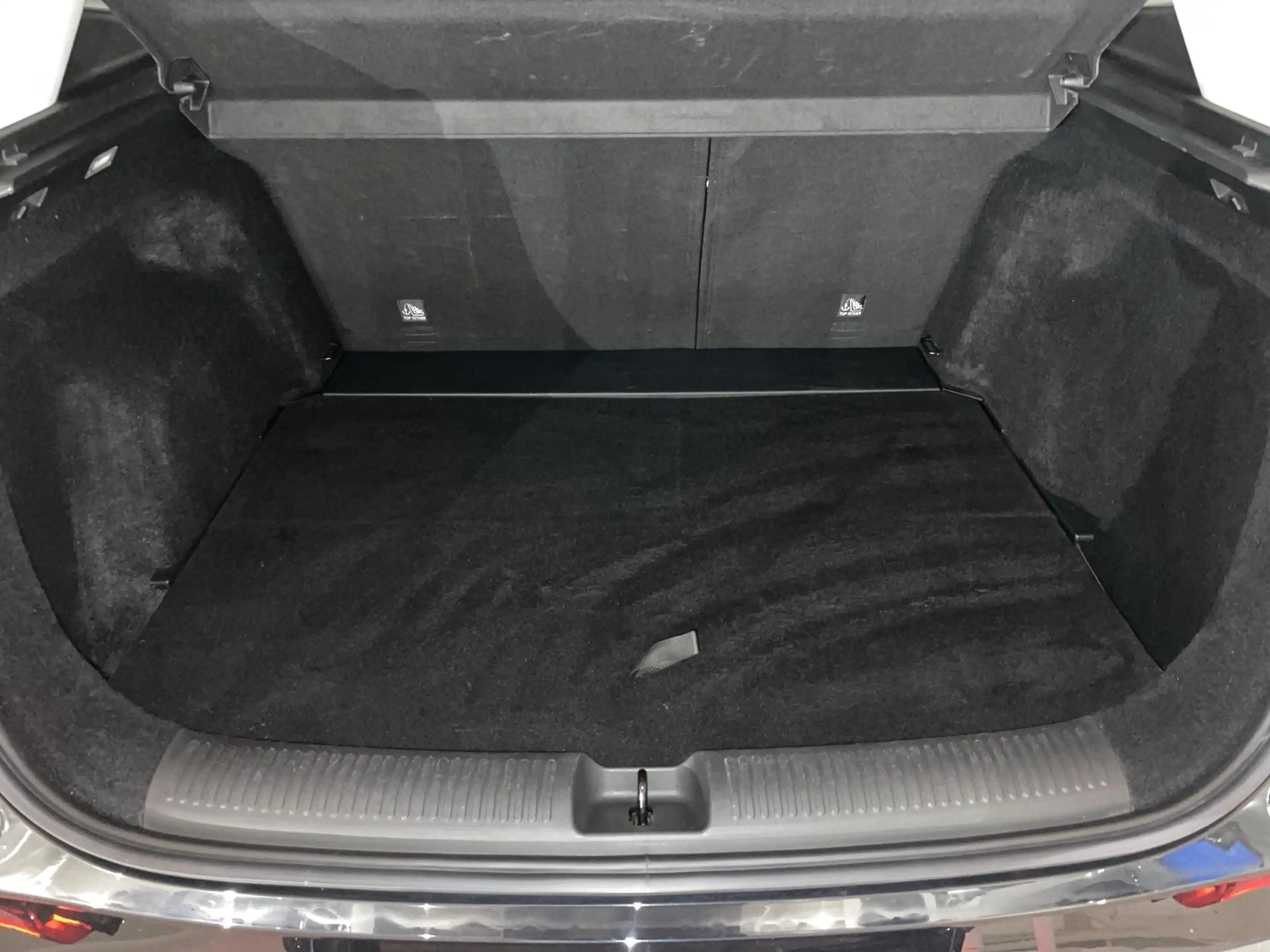 MG ZS 1.5 Hybrid+ Luxury — photo 11
