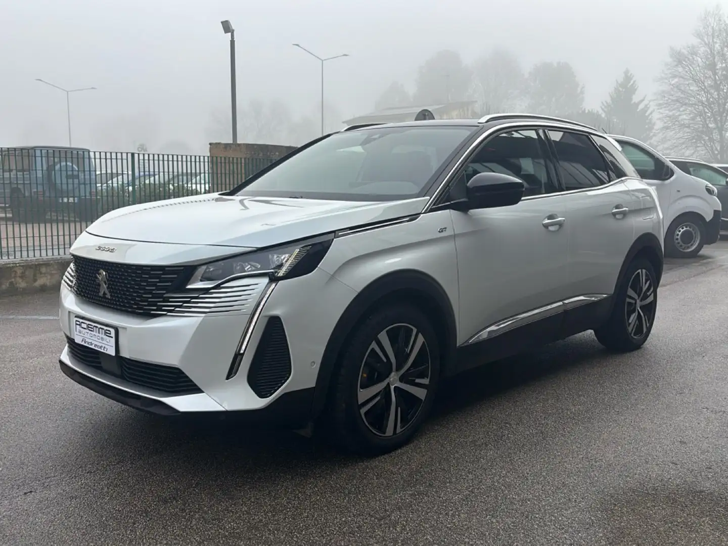 Peugeot 3008 3008 Hybrid 225 e-EAT8 GT Bianco - 2