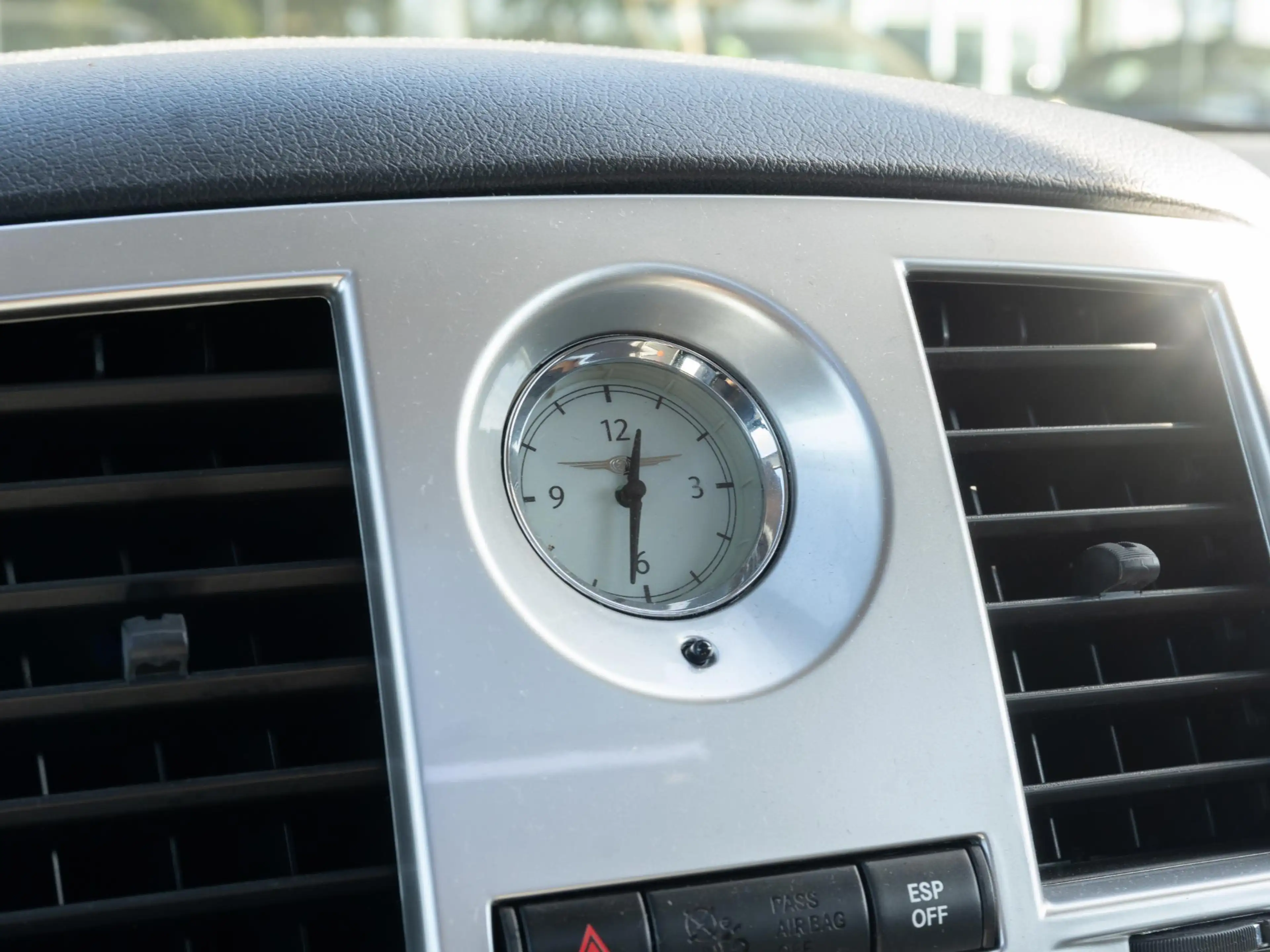 Chrysler 300C 3.5 V6 | Schuif/kantel dak | Stoelverwarming — photo 31