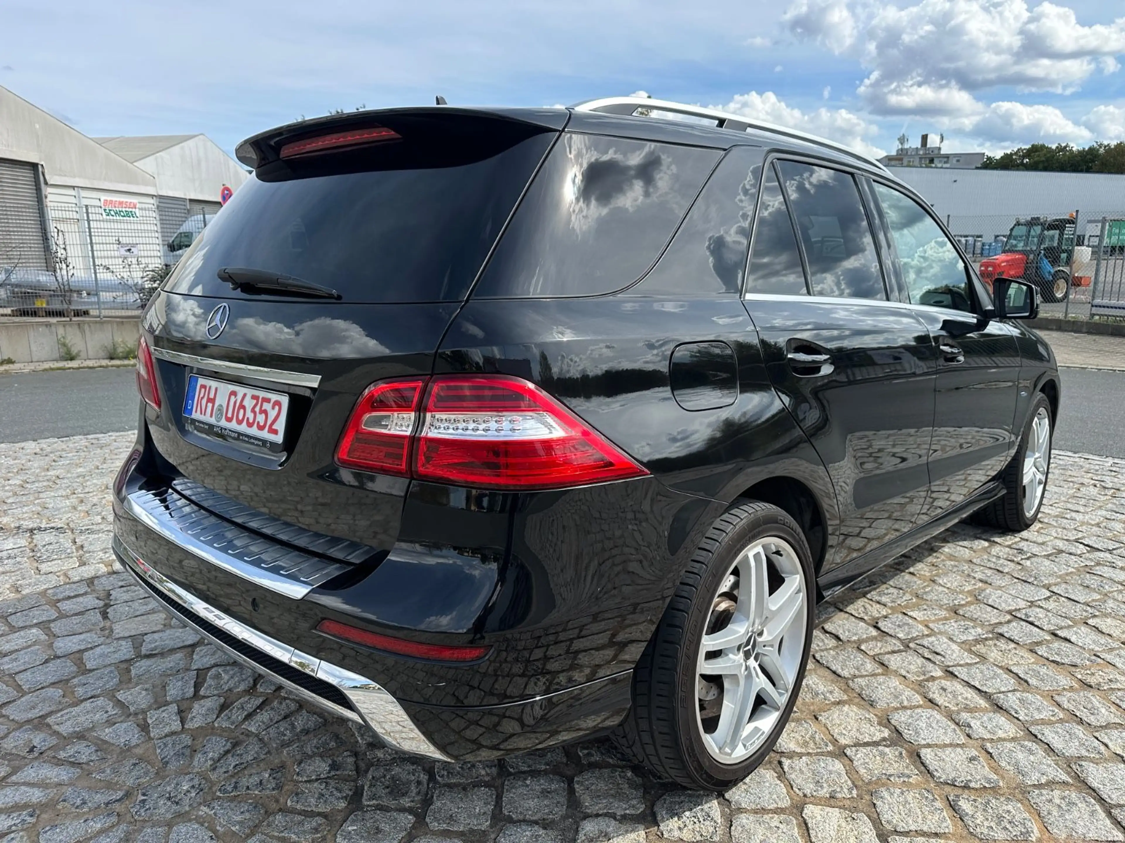 Mercedes-Benz ML 350 ML ML 350 CDI BlueTec 4Matic — photo 5
