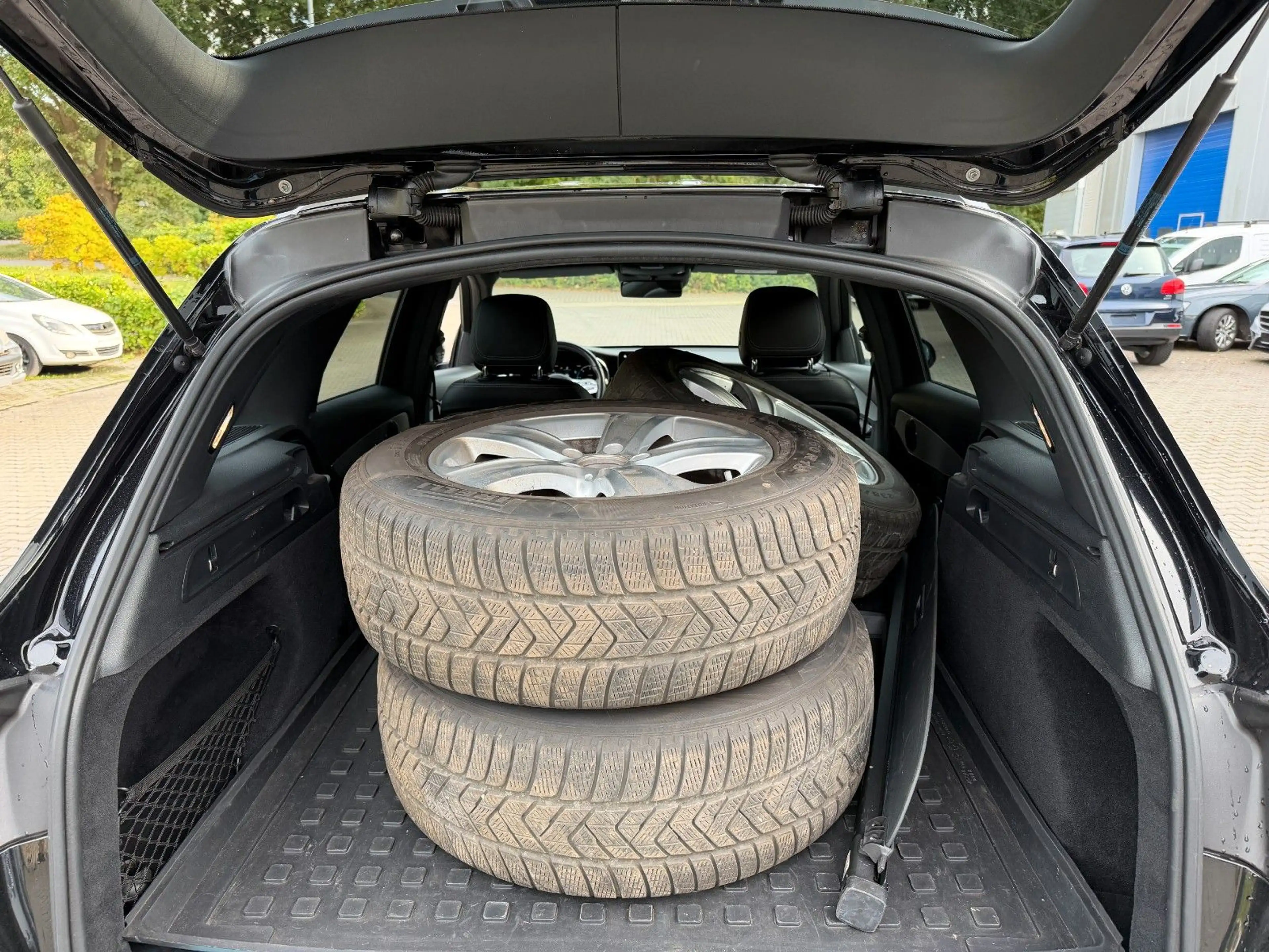 Mercedes-Benz GLC 400 d 4Matic*Amg*Garantie*DISTRONIC+*360°* — photo 14