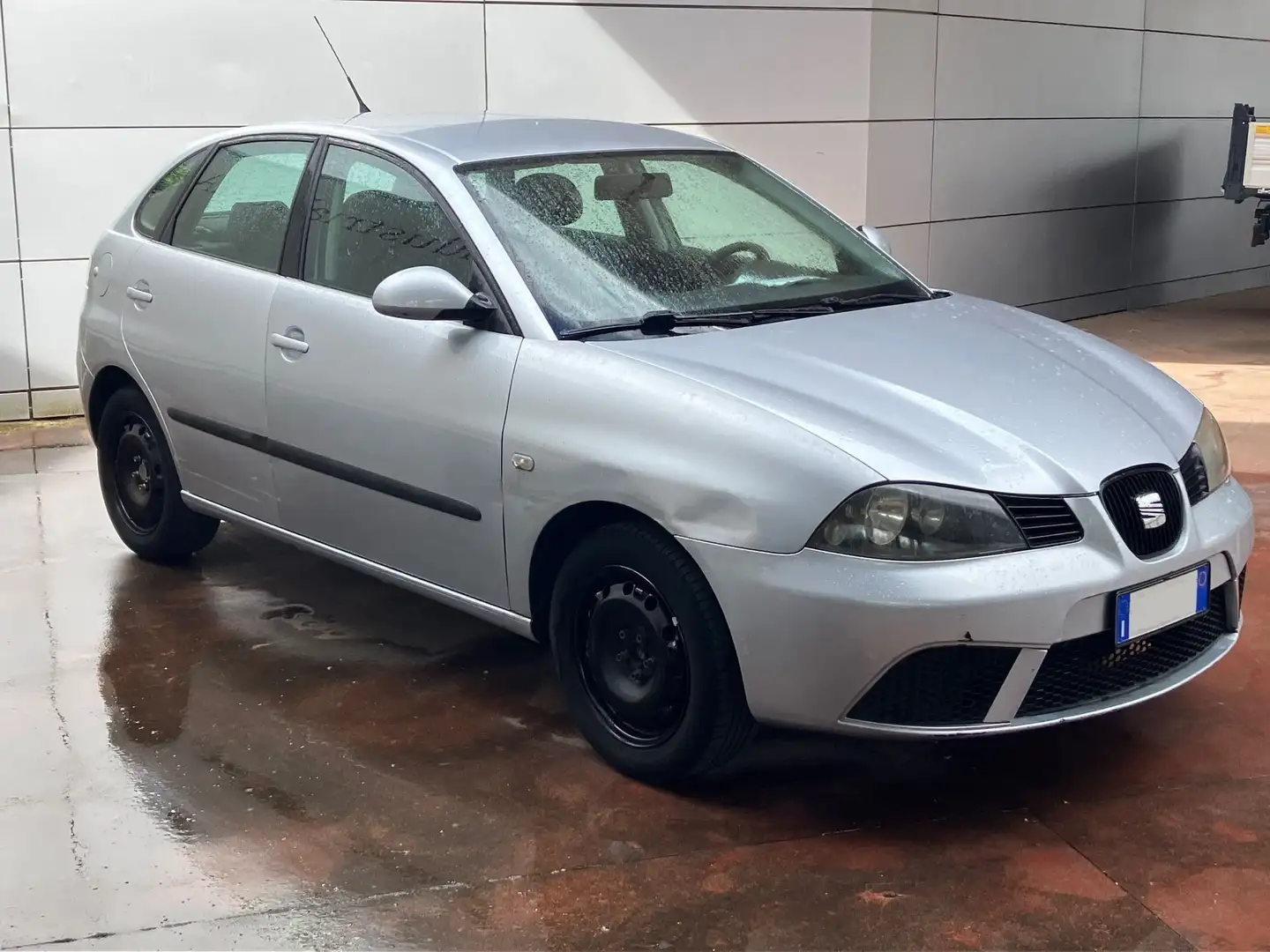 SEAT Ibiza Ibiza 1.2 60CV 5p. Free Grigio - 2