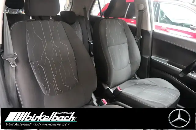 Kia Picanto view 11
