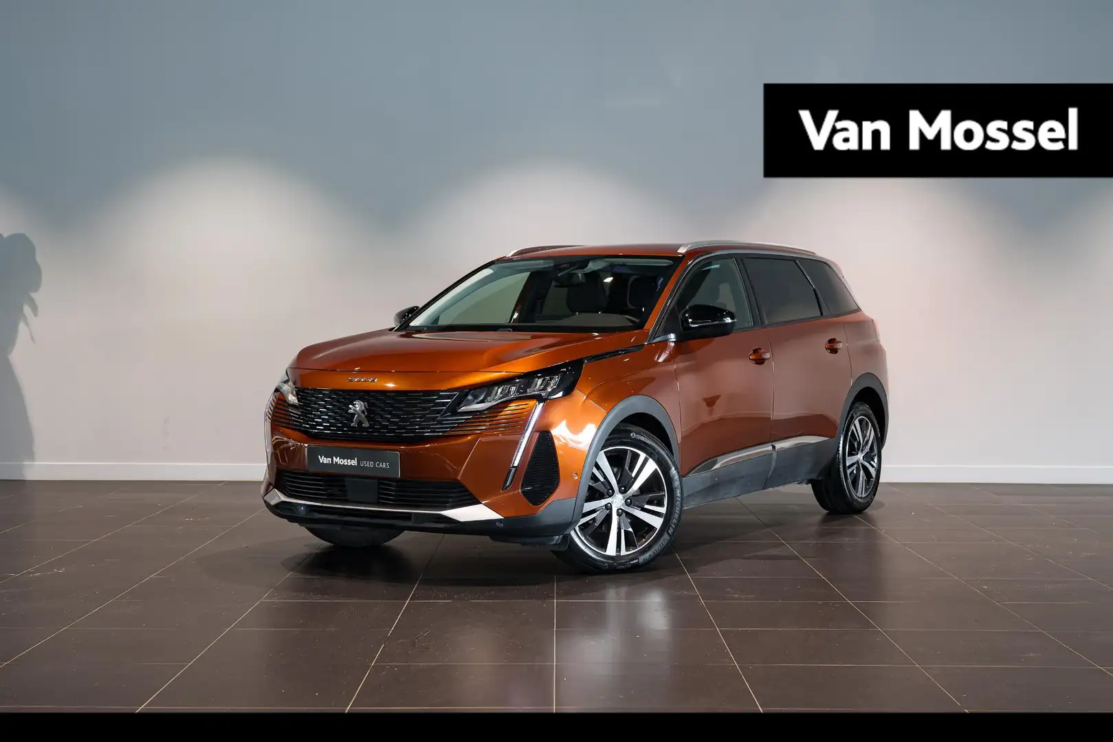 Peugeot 5008 1.5 BlueHDI 7pl camera | GPS | Cruise Ctrl Marrone - 1