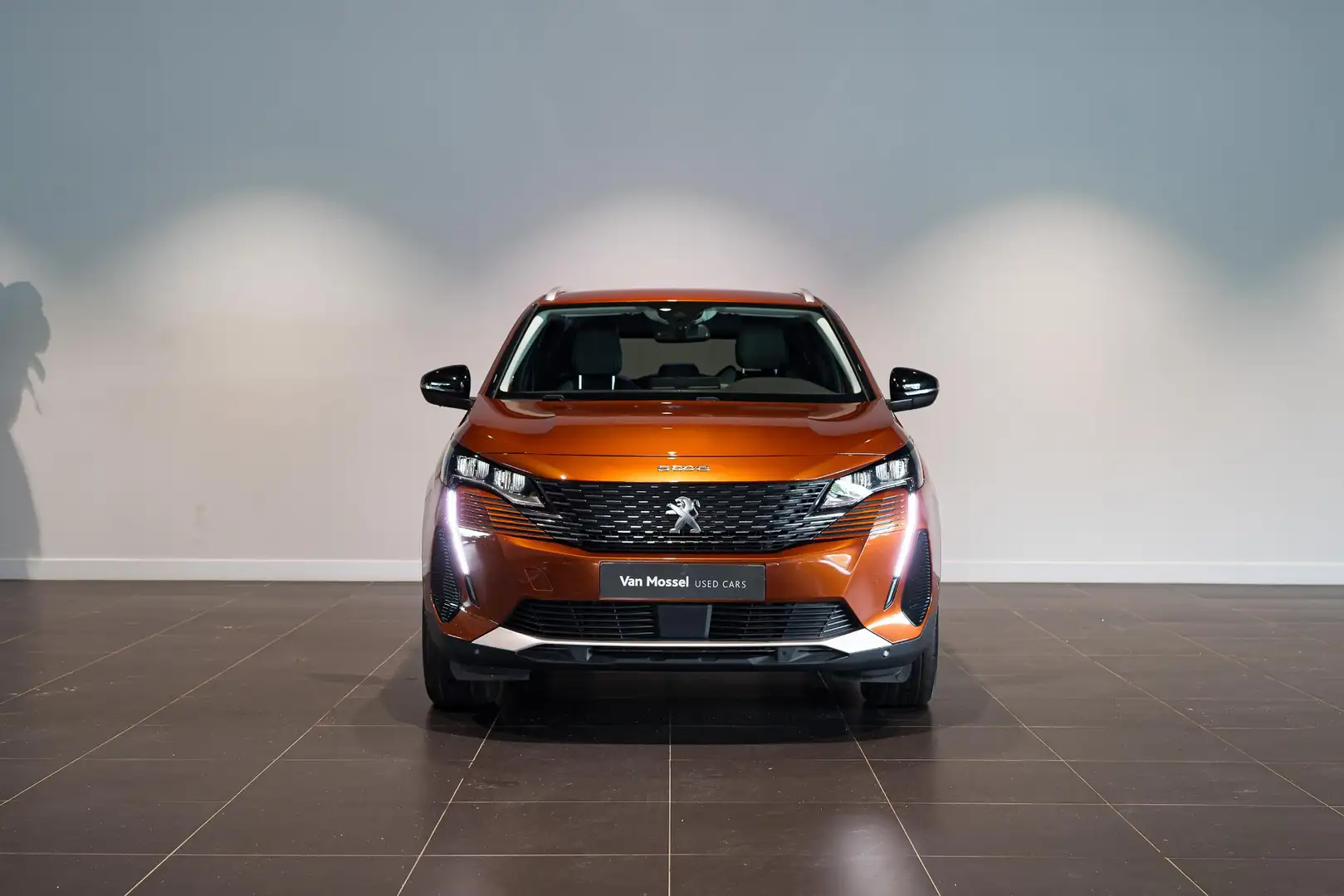 Peugeot 5008 1.5 BlueHDI 7pl camera | GPS | Cruise Ctrl Marrone - 2