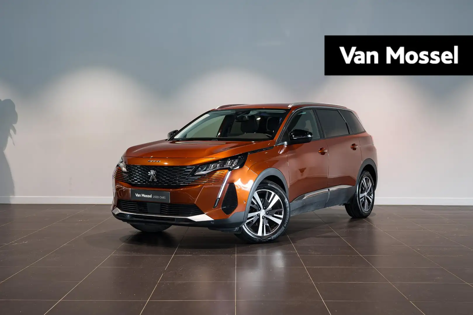 Peugeot 5008 1.5 BlueHDI 7pl camera | GPS | Cruise Ctrl Marrón - 1