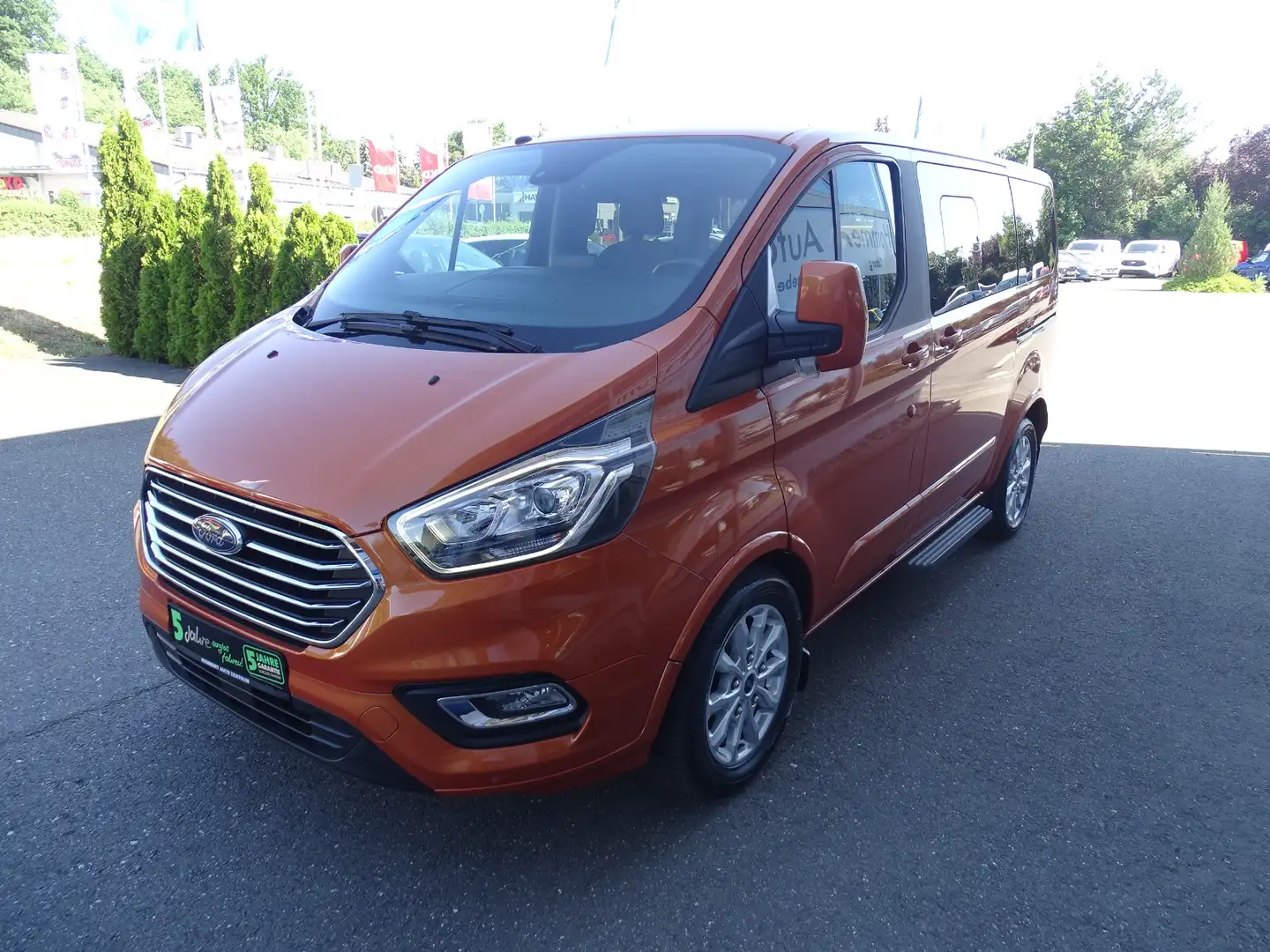 Ford Tourneo Custom 2.0 TDCi L1 Titanium *Navi*Kamera* Orange - 2