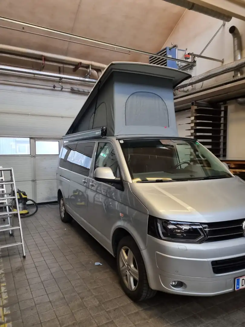 Volkswagen T5 Multivan Multivan Highline 2,0 BiTDI D-PF DSG Highline Silber - 2