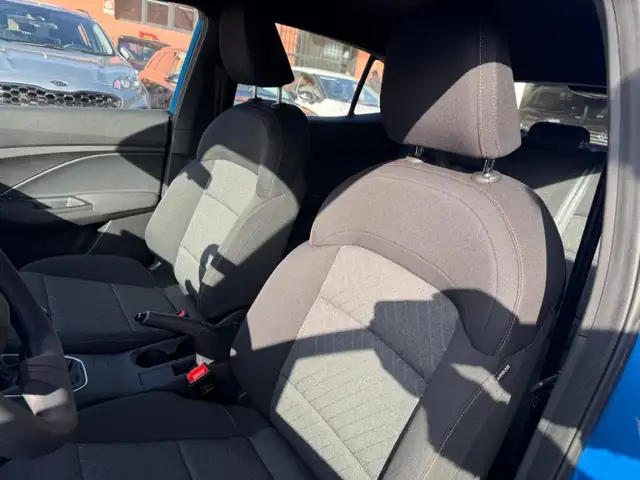MG MG3 view 13