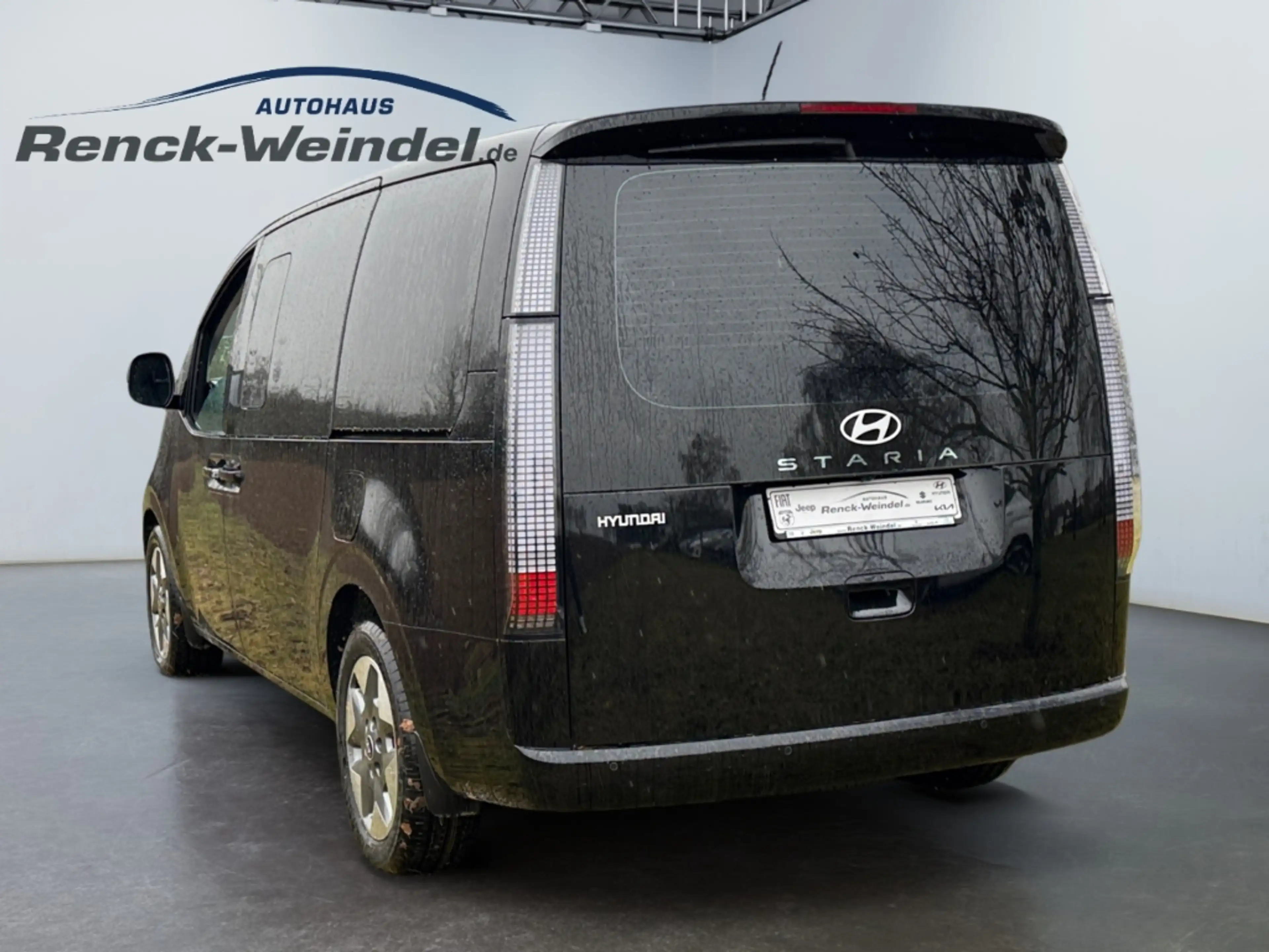 Hyundai STARIA Signature 1.6 T-GDI Navi Leder Digitales Cockpit S — photo 3