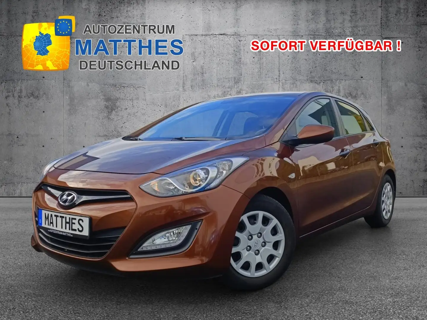 Hyundai i30 1.4 Classic Radio Klima LED Hnědá - 1