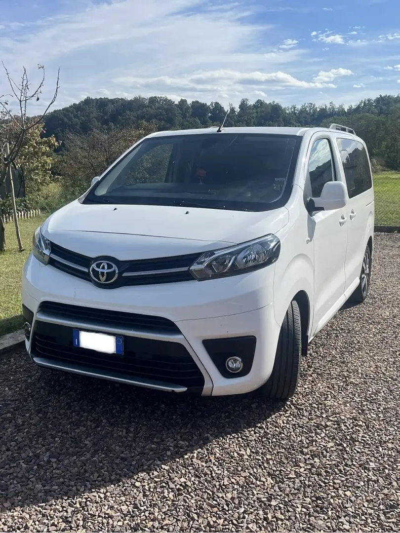 Toyota Proace Verso Executive L0 Bianco - 2