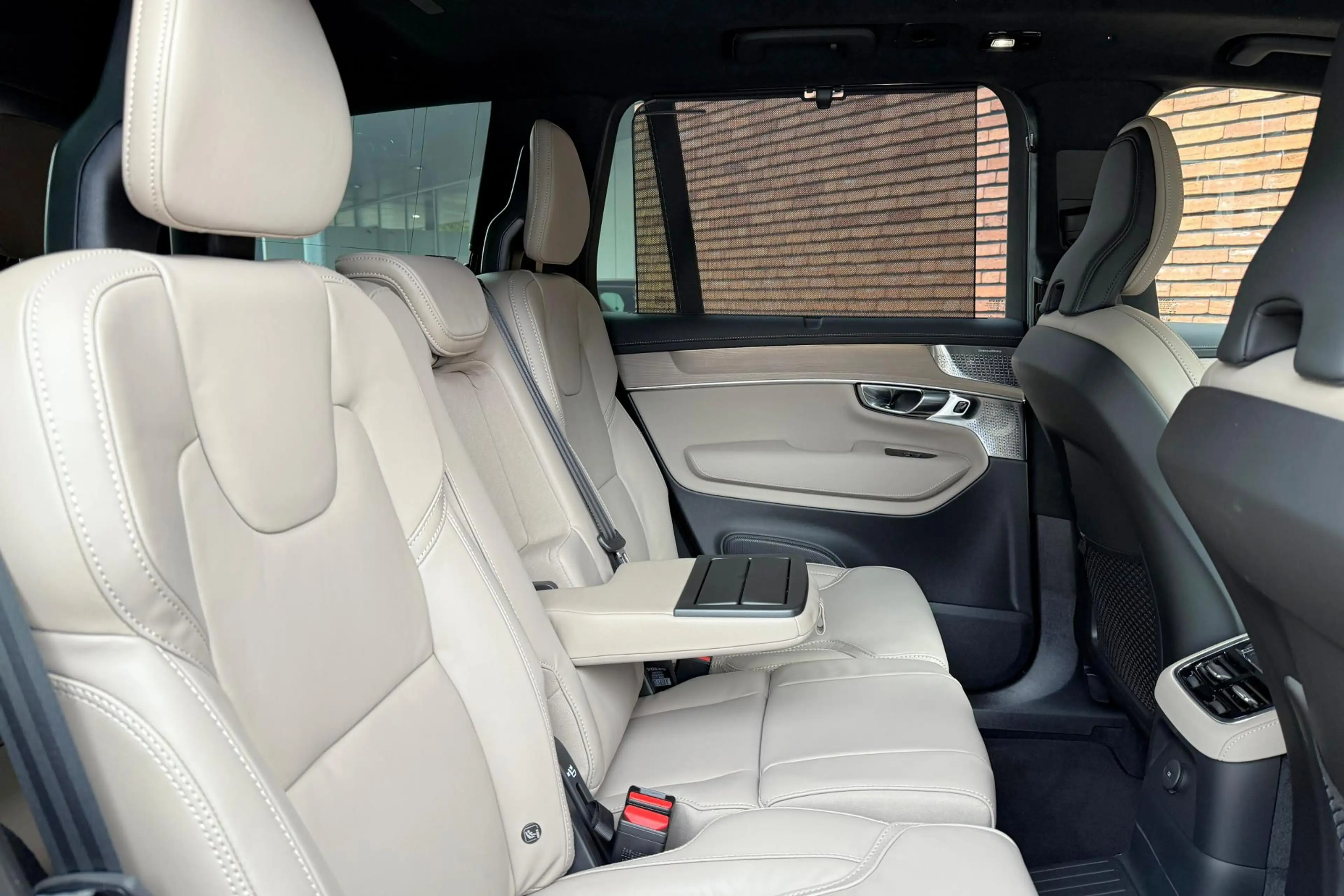 Volvo XC90 T8 Plug-in hybrid AWD Ultra Bright Exec. Ed. | | D — photo 8
