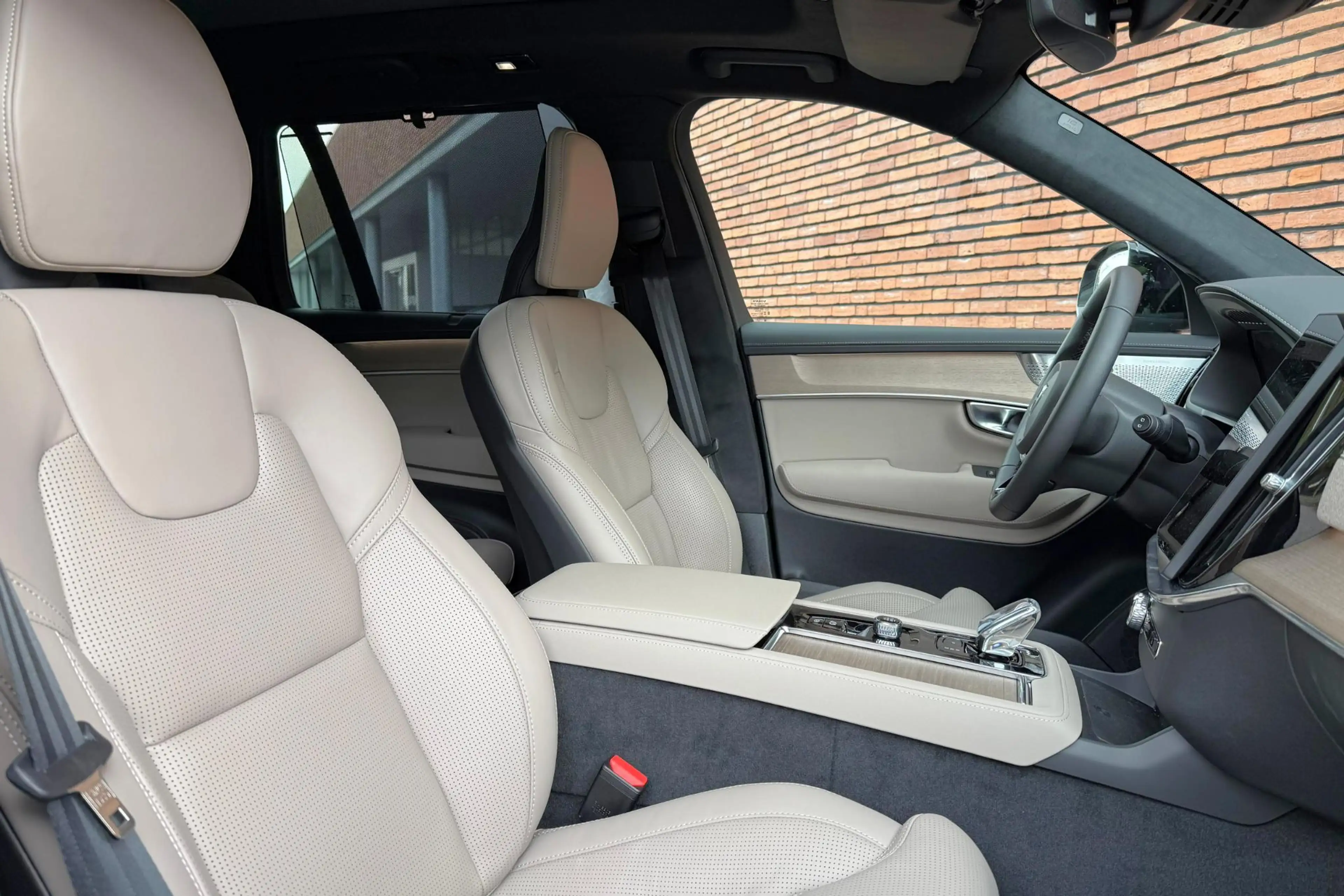 Volvo XC90 T8 Plug-in hybrid AWD Ultra Bright Exec. Ed. | | D — photo 3