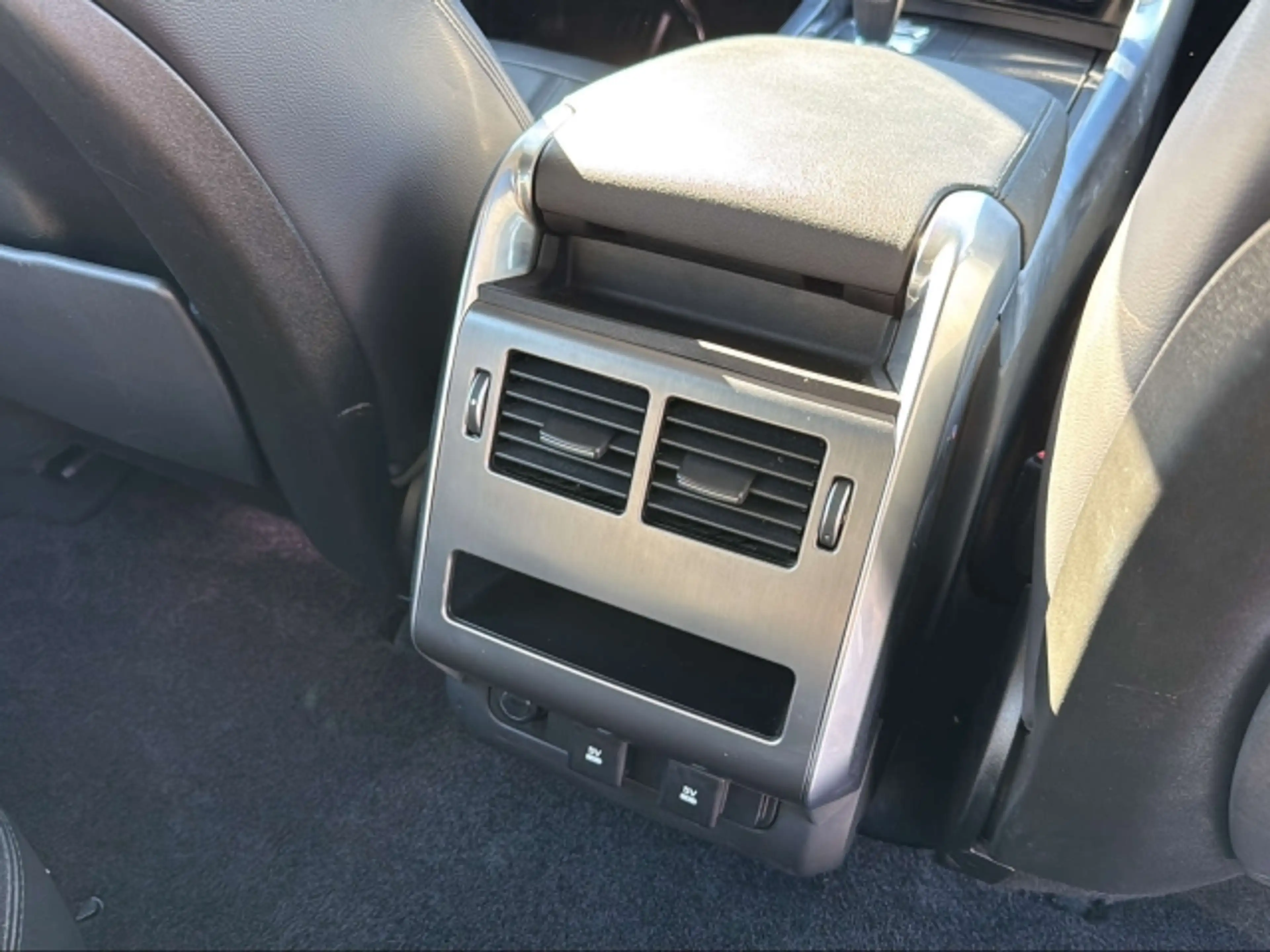 Land Rover Range Rover Sport 3,0 SDV6 SE — photo 15