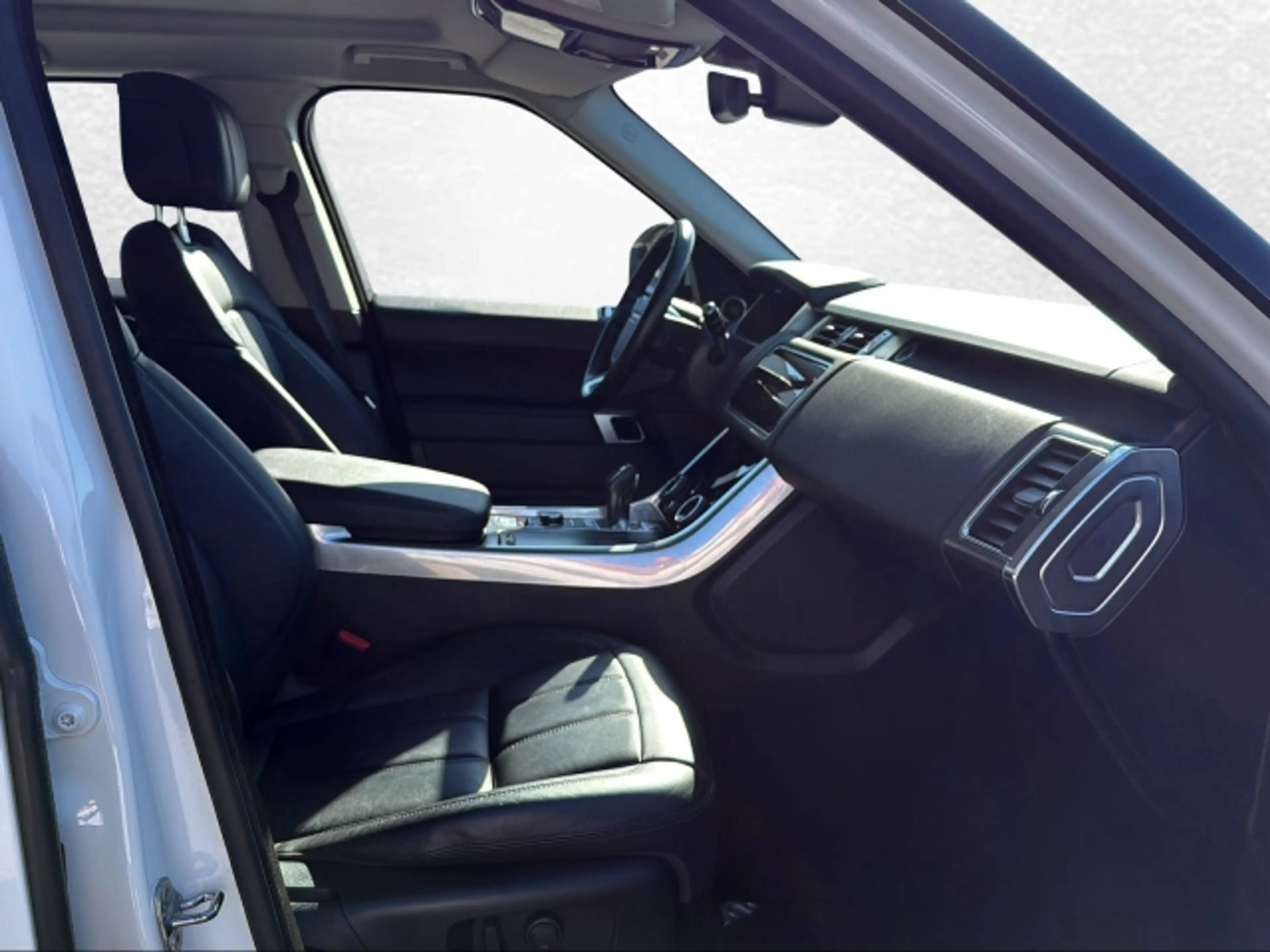 Land Rover Range Rover Sport 3,0 SDV6 SE — photo 13