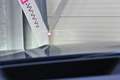 BMW 318 d 48 V Touring Aut.; Head-UP,  AHK, Sportsitze,... Schwarz - thumbnail 24