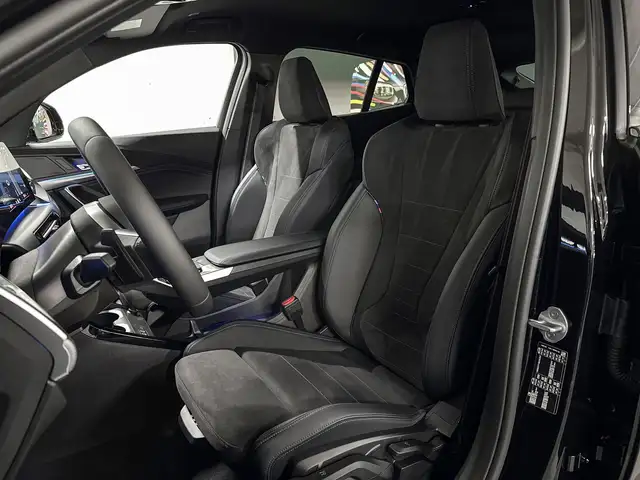 BMW X2 view 10