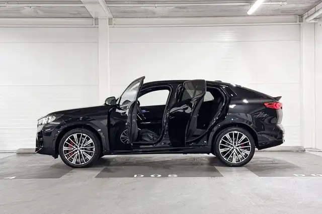 BMW X2 view 3