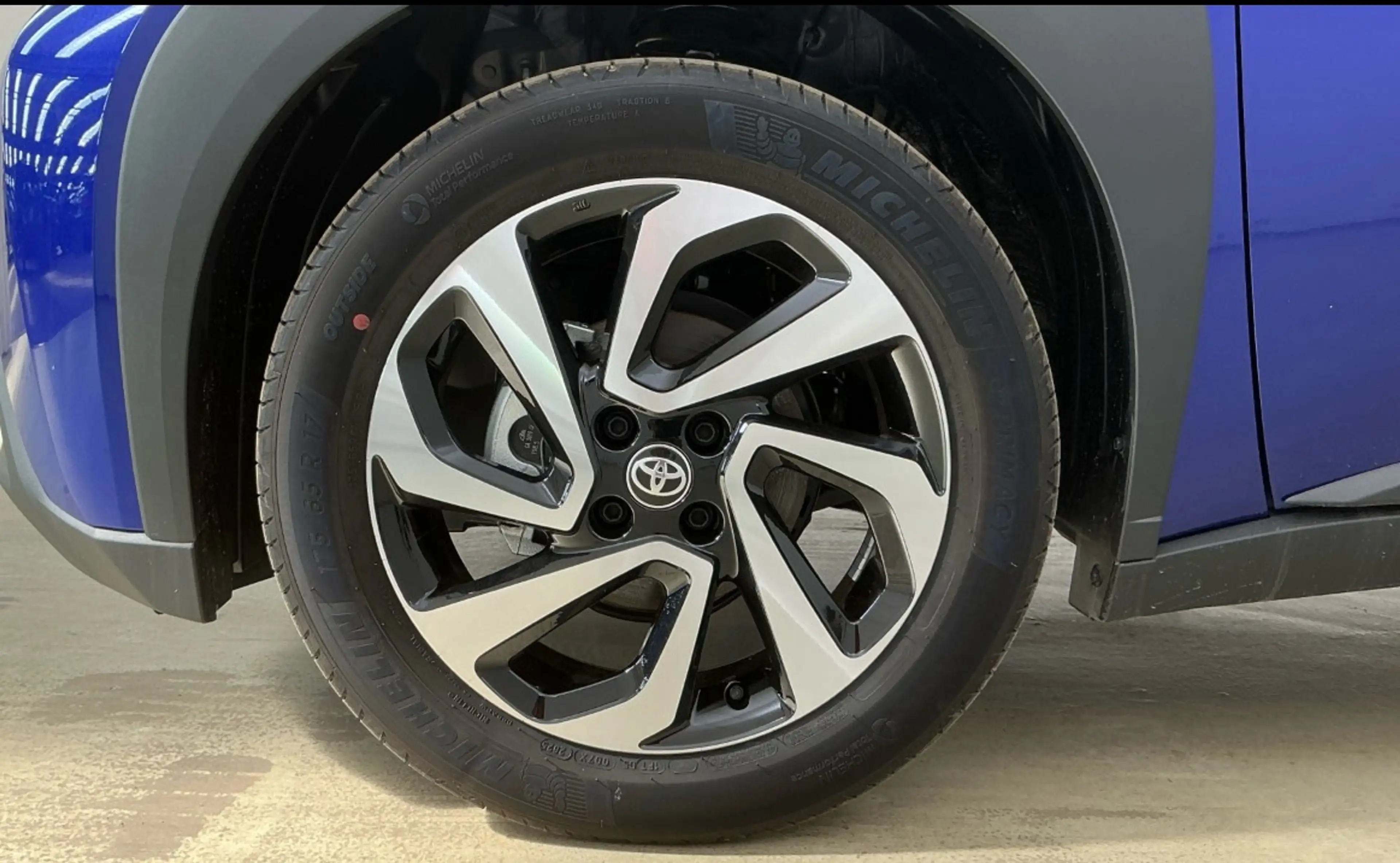 Toyota Aygo X 1.0 VVT-i MT Business Stoelverwarming/Camera/Sport — photo 15
