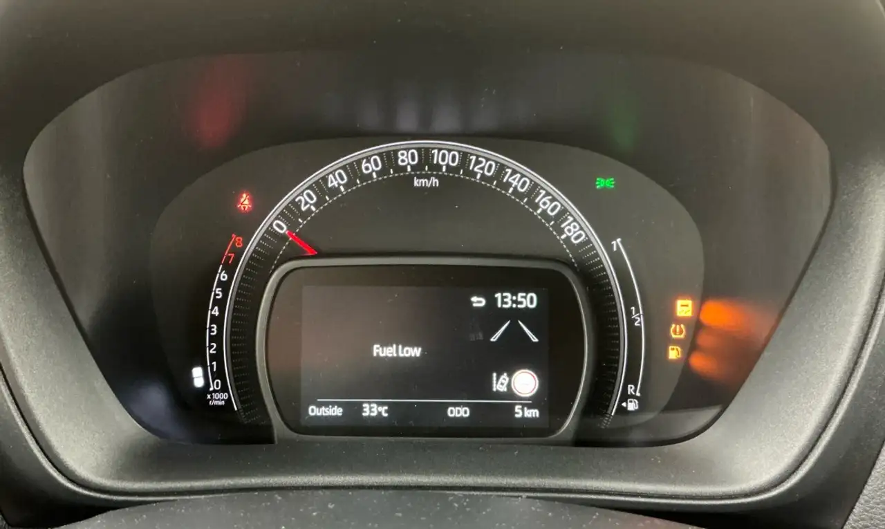 Toyota Aygo X 1.0 VVT-i MT Business Stoelverwarming/Camera/Sport, миниатюра 5