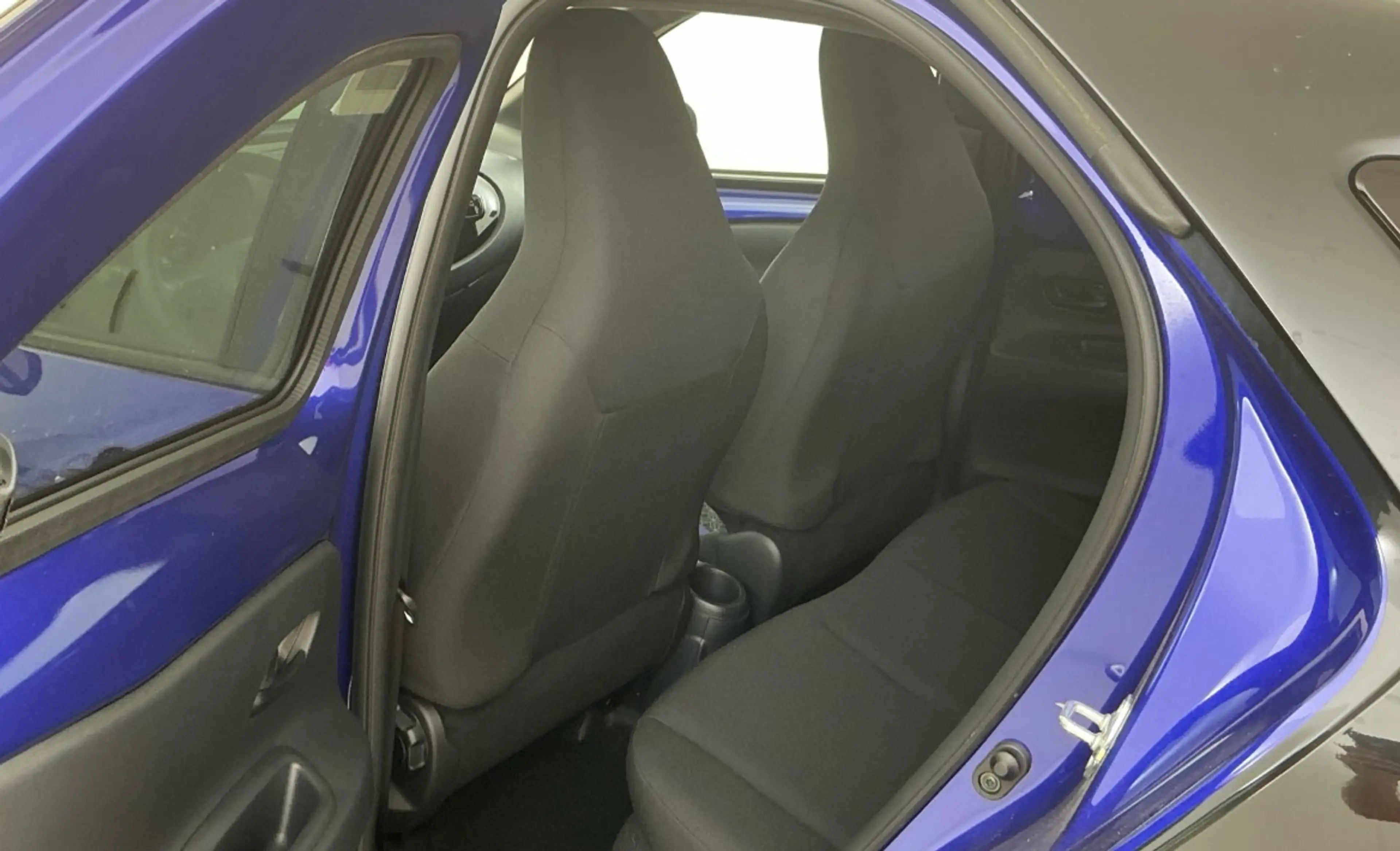 Toyota Aygo X 1.0 VVT-i MT Business Stoelverwarming/Camera/Sport — photo 10