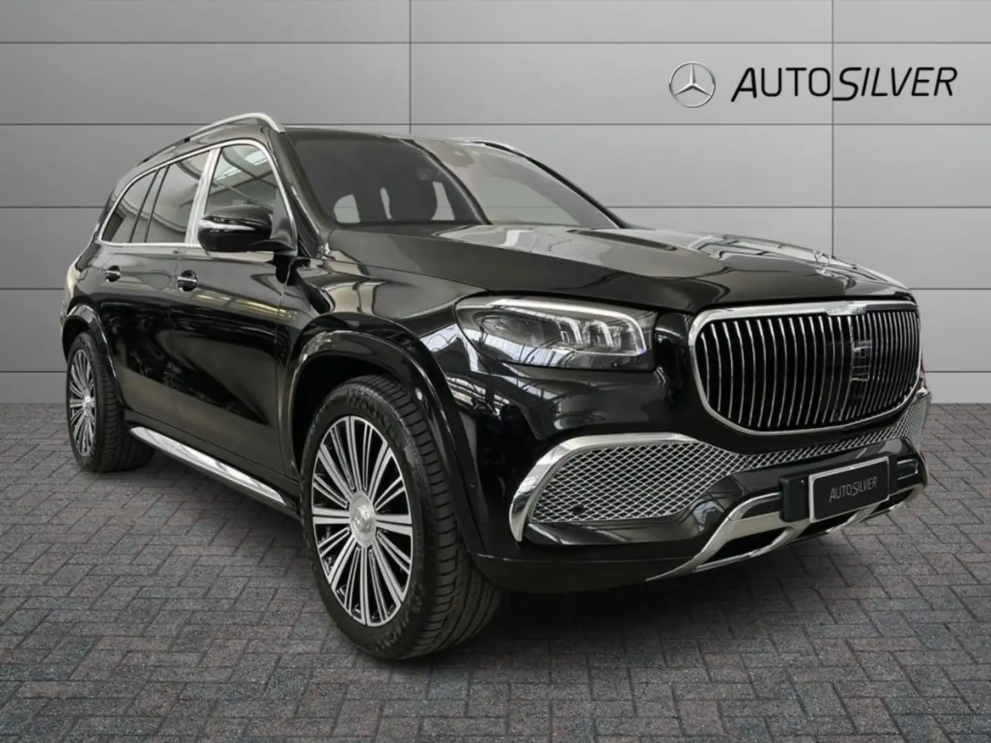 Mercedes-Benz GLS 600 Maybach GLS 600 EQ-boost 4Matic Zwart - 1