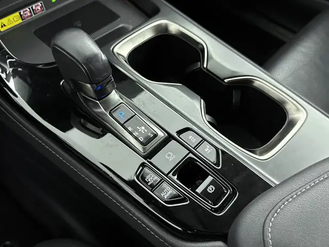 Lexus NX view 6