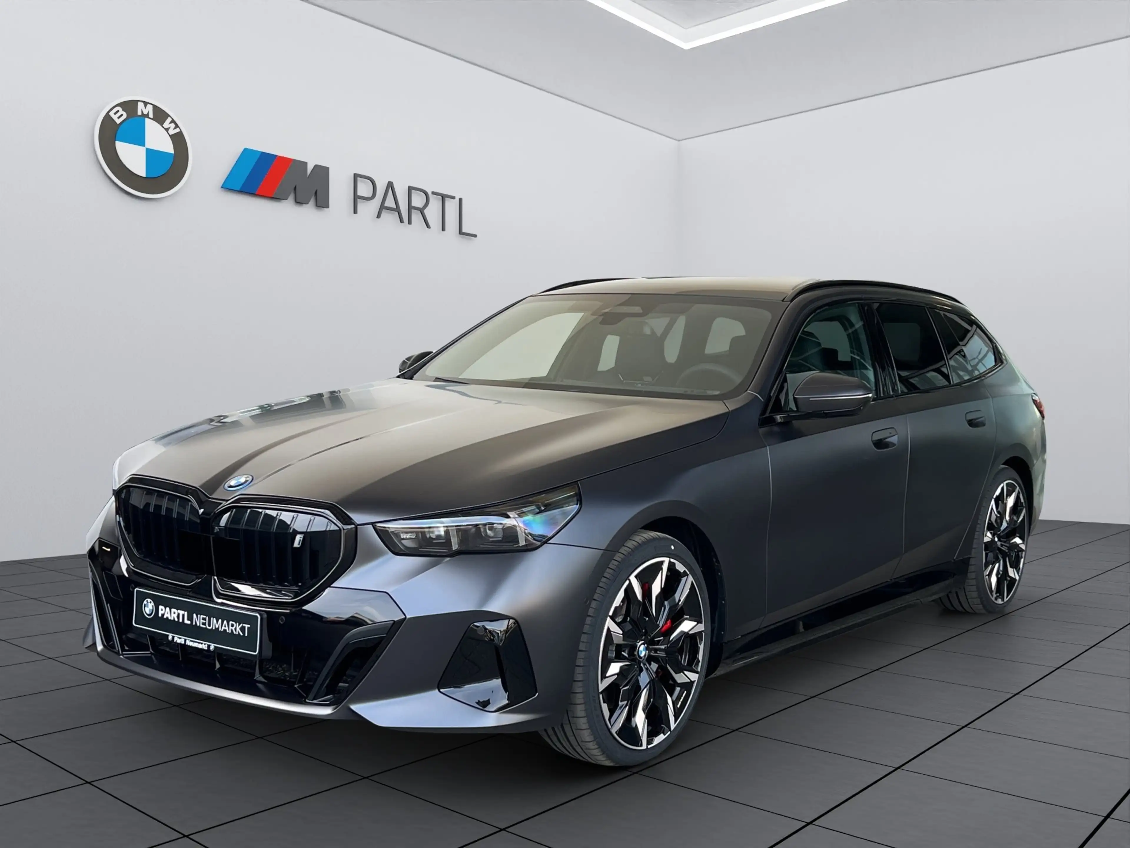 BMW i5 xDrive40 M-Pro AUTOBAHNASSIST B&W Sitzbelüft.
