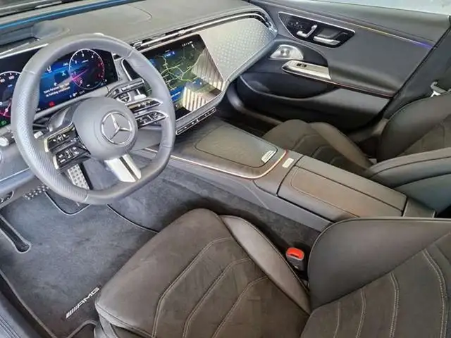 Mercedes-Benz E 220 d 4Matic * AMG LINE * PREMIUM PLUS * 21" RÄDER Ansicht 21