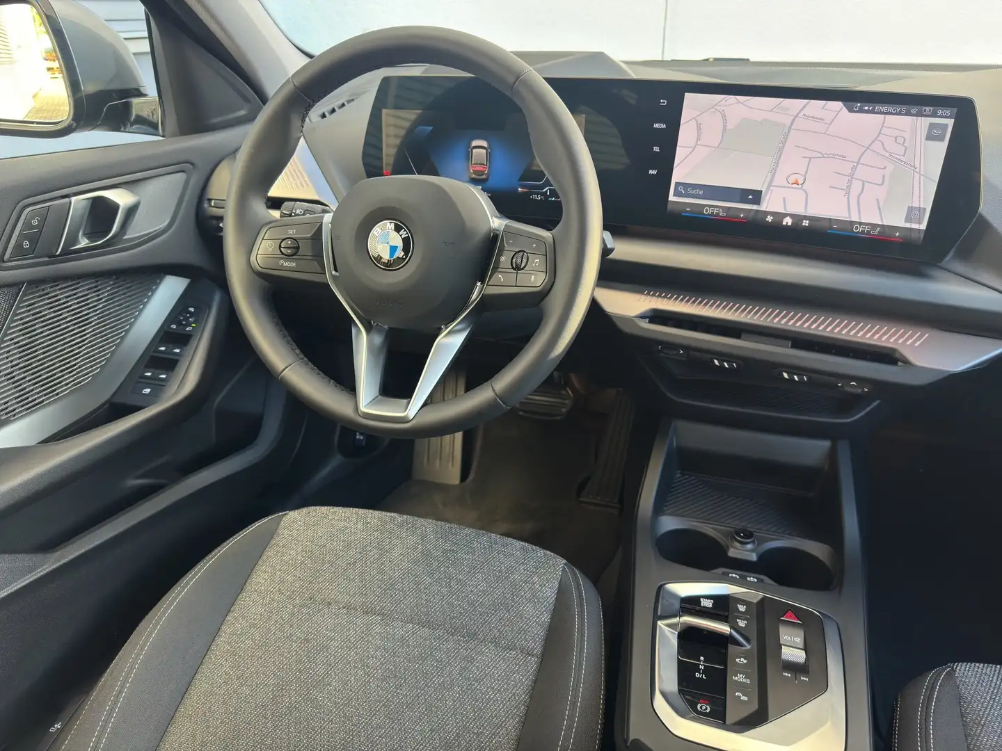 BMW 120 Limousine Grau - 2