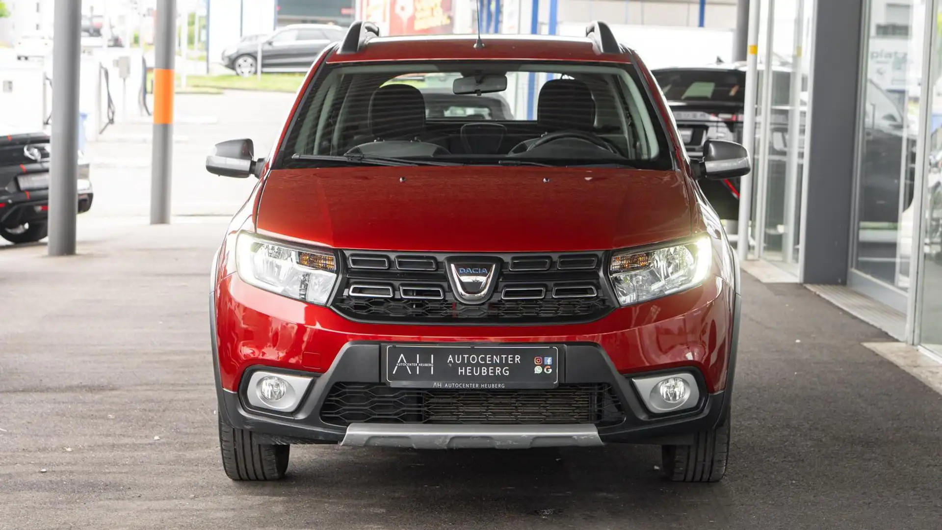 Dacia Sandero II Stepway KLIMA TÜV 05.2027 Rojo - 2