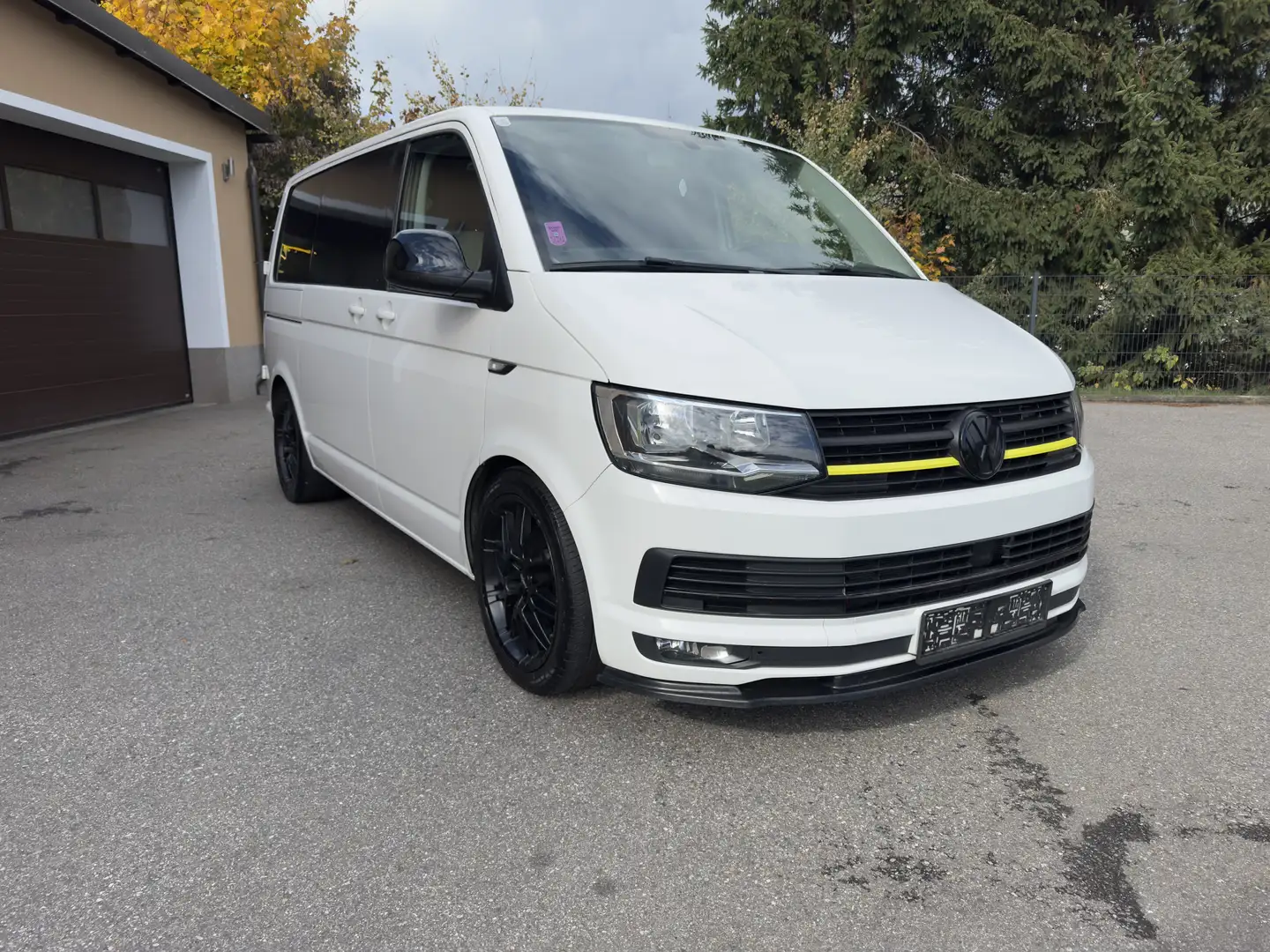 Volkswagen T6 Transporter Kastenwagen KR 2,0 TDI Weiß - 1