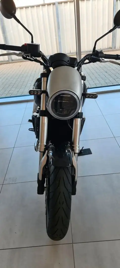 QJ Motor SRV 550 Black - 2